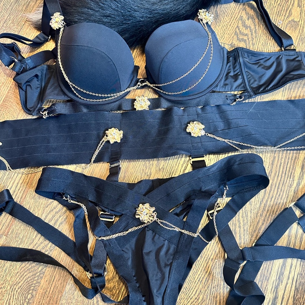 Bondage Honey Birdette Set